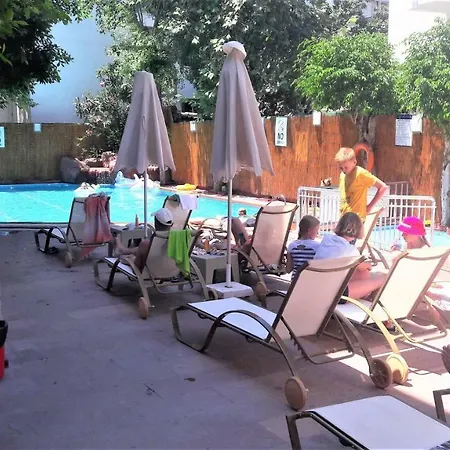 Hotell Two Seas Marmaris